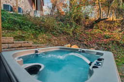 Close to Parkway/Pool/Hot Tub/Theater/Game Room/Fire Pit/Pet Friendly
